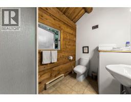 6584 Corral Road, Clearwater, BC V0E1N1 Photo 46