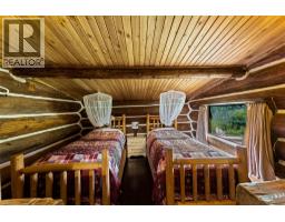 6584 Corral Road, Clearwater, BC V0E1N1 Photo 47