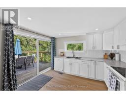 68 Forest Harbour Parkway, Tay, ON L0K2C0 Photo 9
