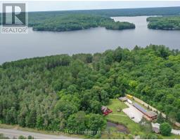 1064 Omagaki Road N, Minden Hills, ON K0M2K0 Photo 9