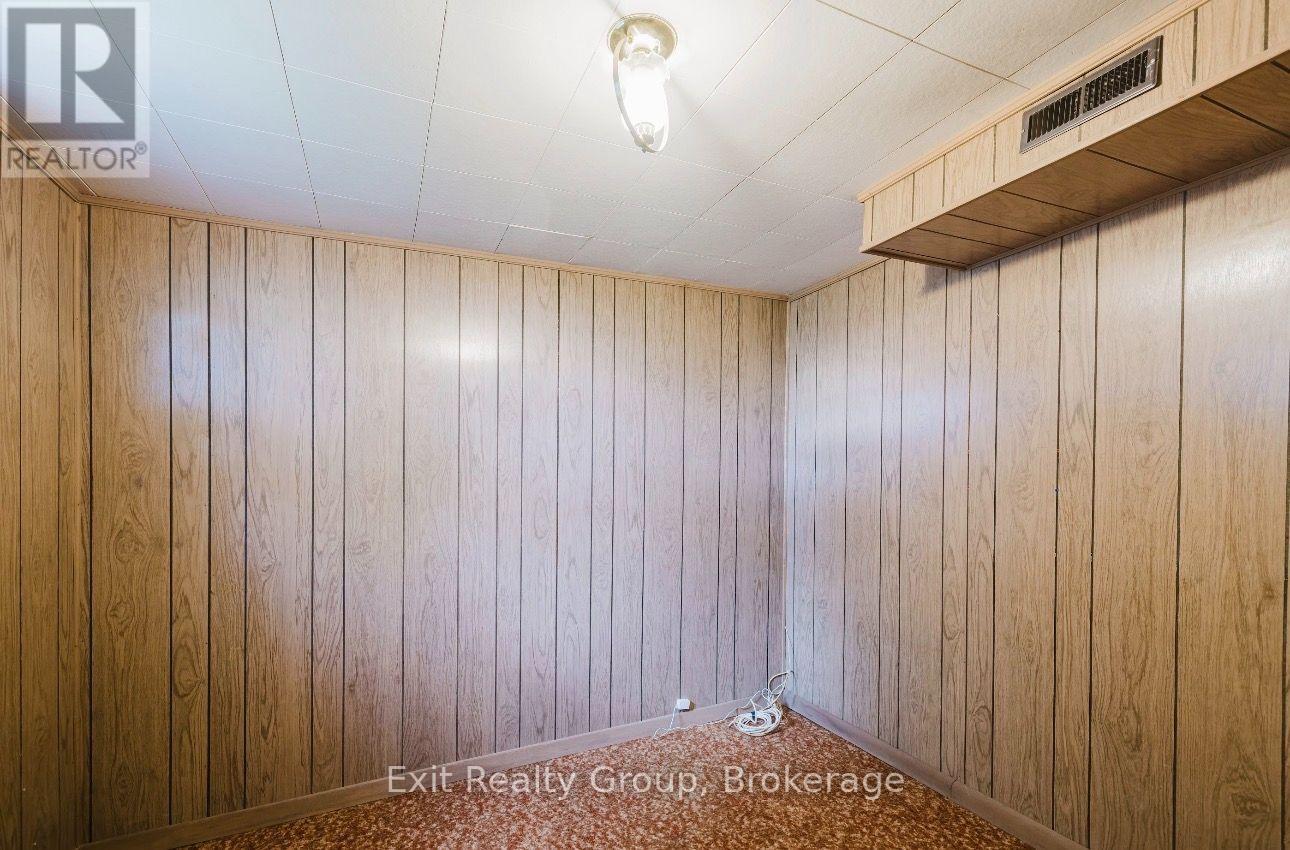 6 ERNEST COURT - Image 23