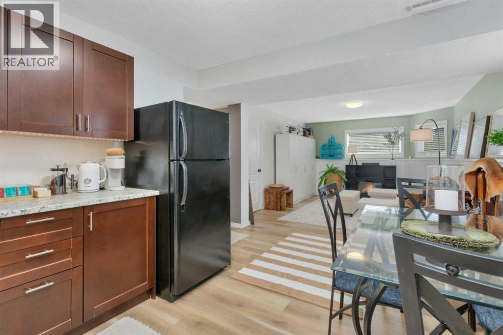 Listing photo – 52 Harper Drive, Sylvan Lake