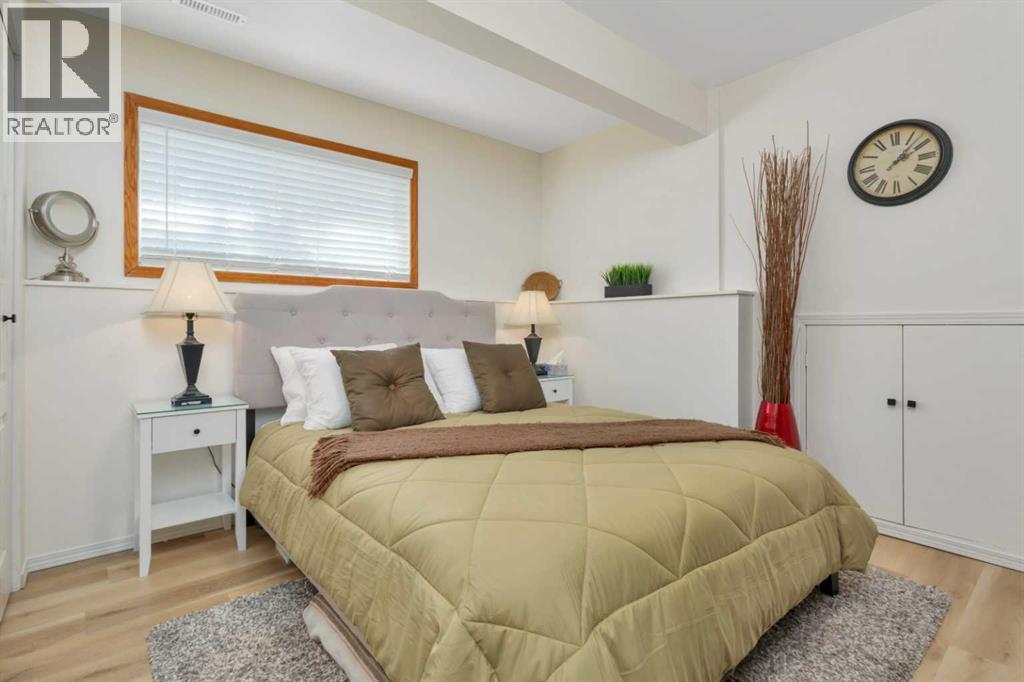Listing photo – 52 Harper Drive, Sylvan Lake