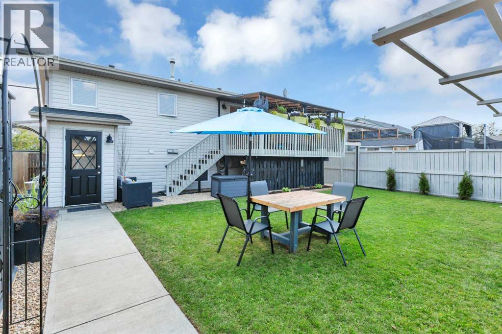 Listing photo – 52 Harper Drive, Sylvan Lake