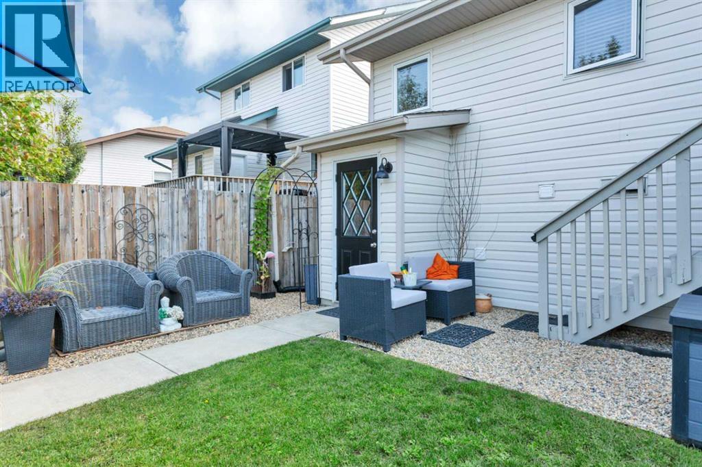 Listing photo – 52 Harper Drive, Sylvan Lake