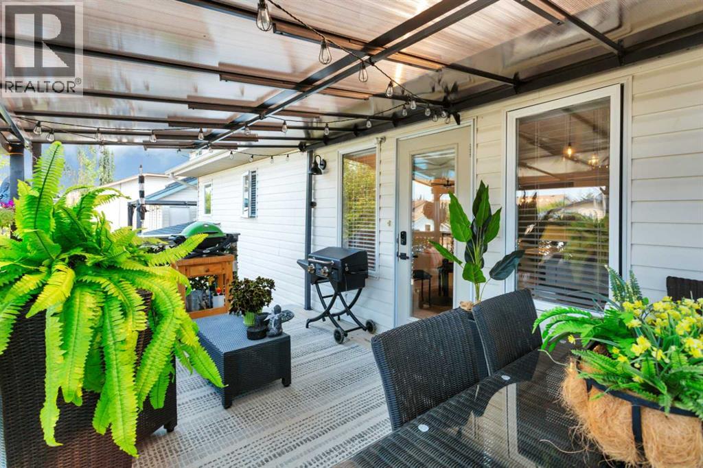Listing photo – 52 Harper Drive, Sylvan Lake