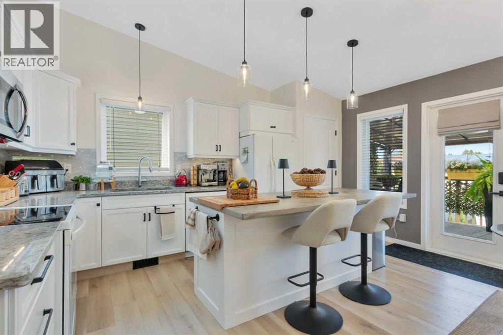 Listing photo – 52 Harper Drive, Sylvan Lake