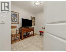 Living room - 318 Whispering Way, Vulcan, AB T0L2B0 Photo 7