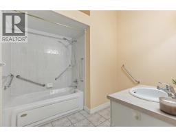 3778 Prairie Court, Windsor, ON N9G2X3 Photo 10