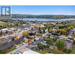 57 Maria Street, Penetanguishene, ON L9M1L3 Photo 10