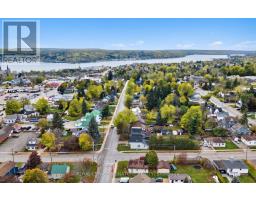 57 Maria Street, Penetanguishene, ON L9M1L3 Photo 11