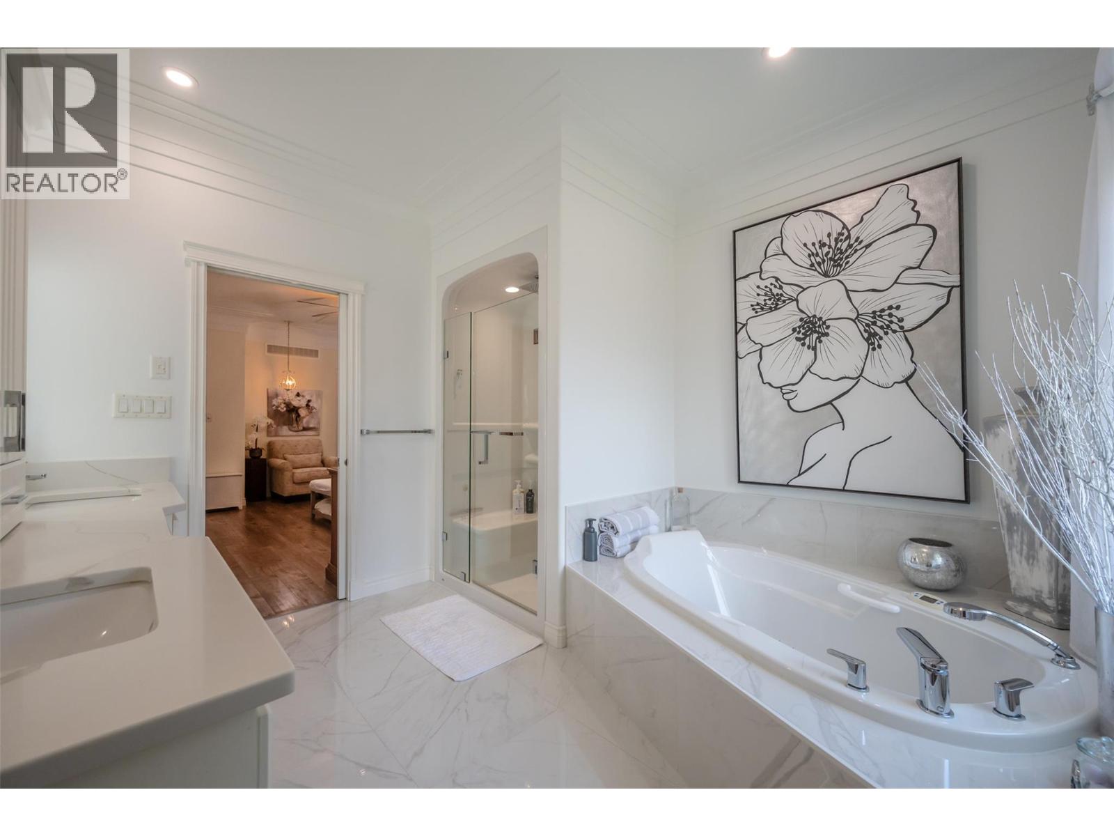 5091 Croil Avenue, Summerland