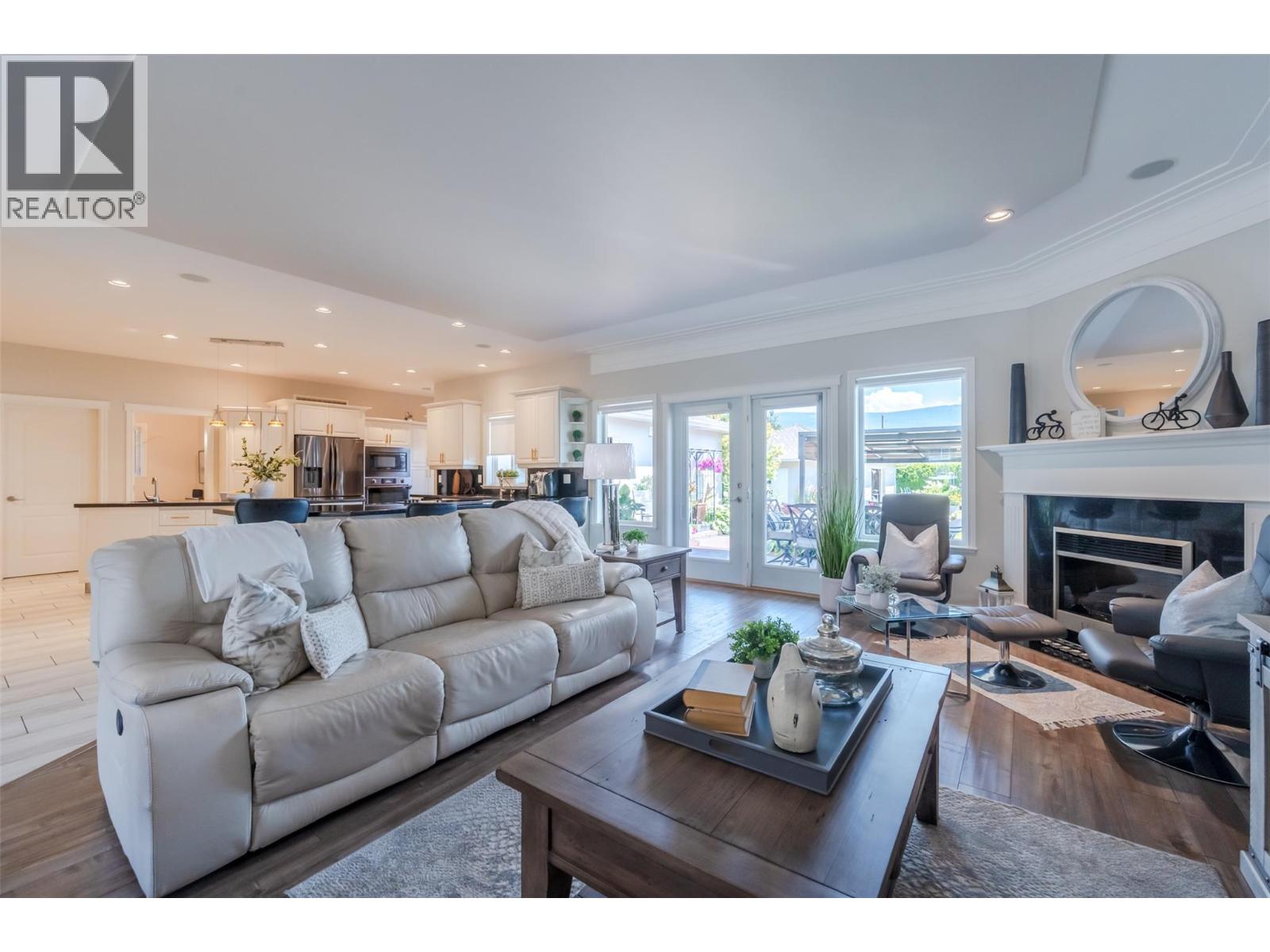 5091 Croil Avenue, Summerland