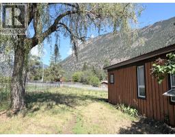 591 Davidson Crescent, Lillooet, BC V0K1V0 Photo 27
