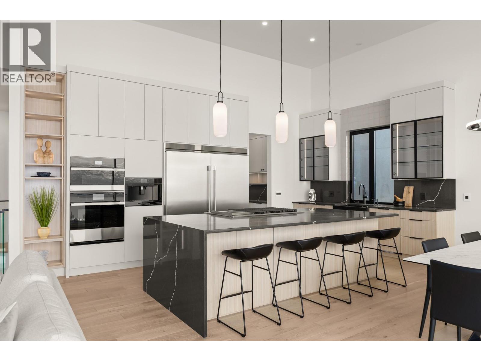 5584 Upper Mission Court - 19