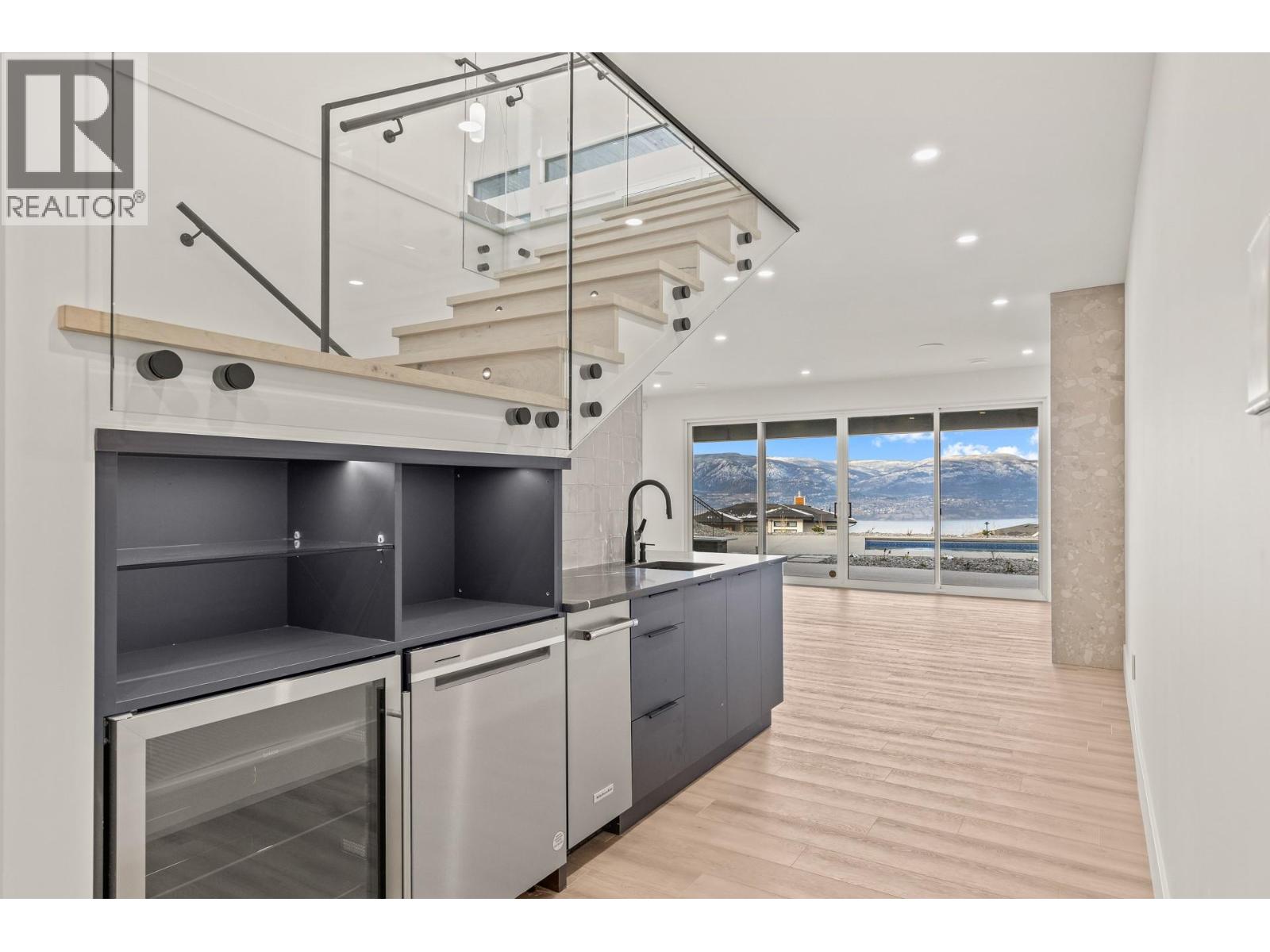 5584 Upper Mission Court - 38