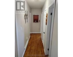 165 Elizabeth Drive, Gananoque, ON K7G1P4 Photo 12