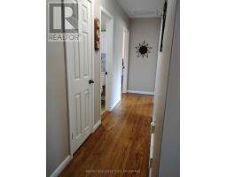 165 Elizabeth Drive, Gananoque, ON K7G1P4 Photo 11