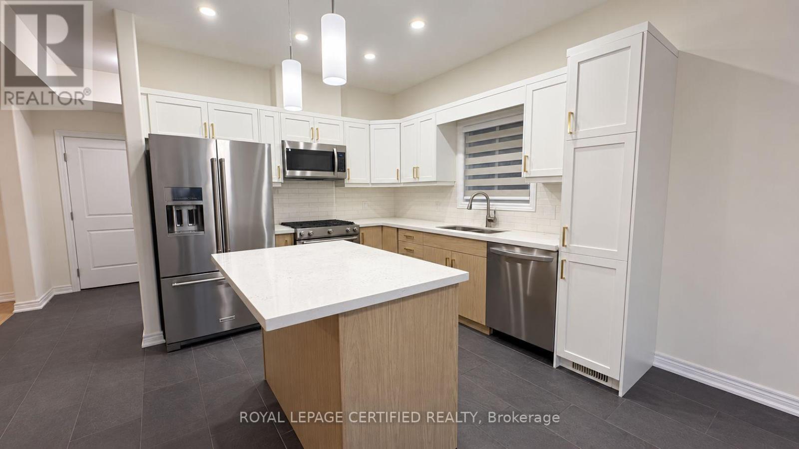 11 ALICIA CRESCENT, Thorold (Hurricane/Merrittville) — photo 9