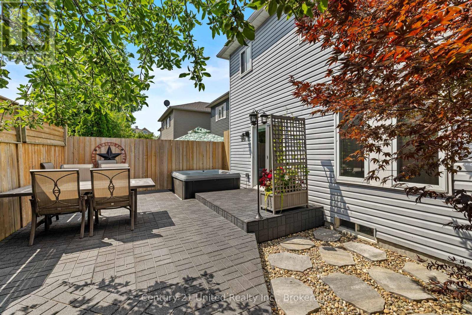 49 WATERVIEW LANE - Image 35