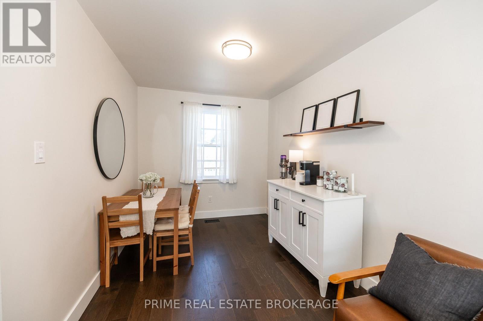 8 PINE STREET - 15