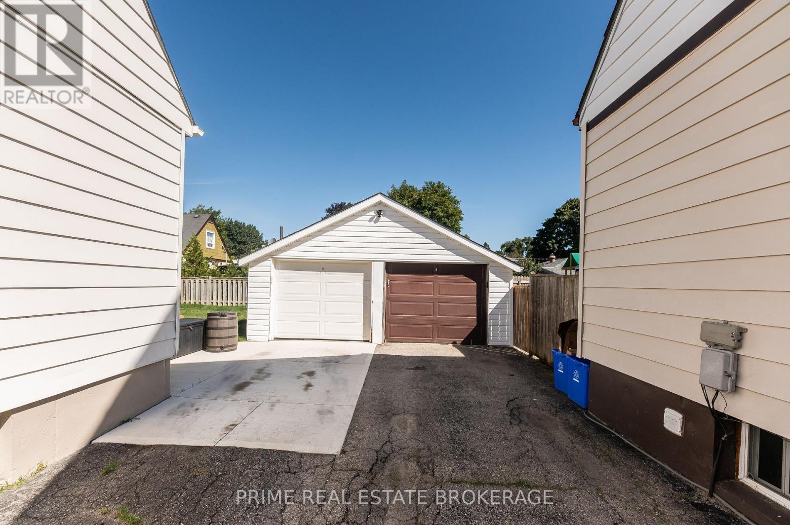 8 PINE STREET - 2