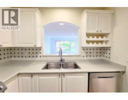 205 2970 Princess Crescent, Coquitlam, BC V3B7R5 Photo 9