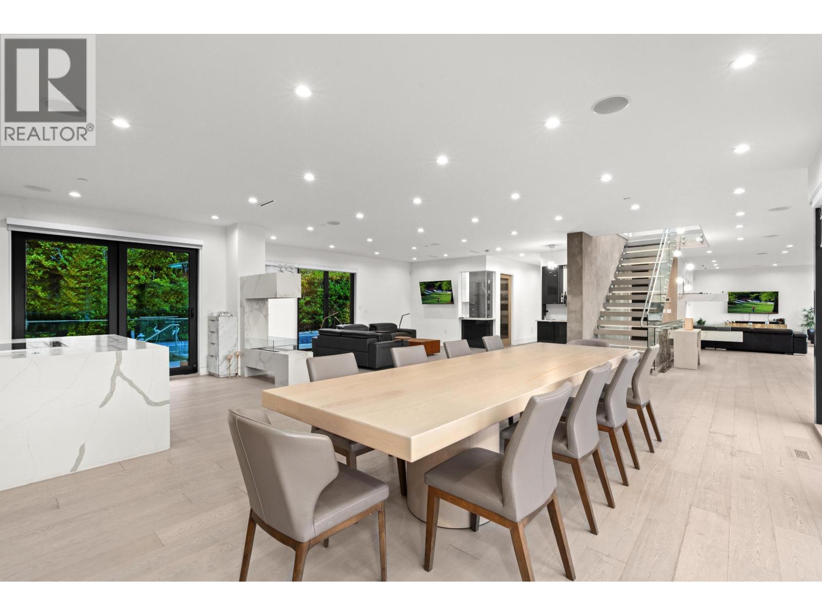 1035 GREENWOOD PLACE, West Vancouver
