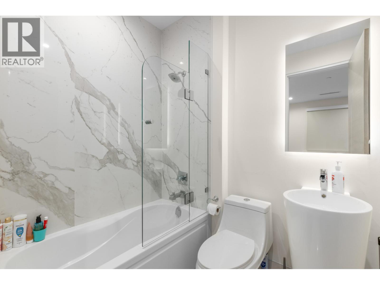 1035 GREENWOOD PLACE, West Vancouver