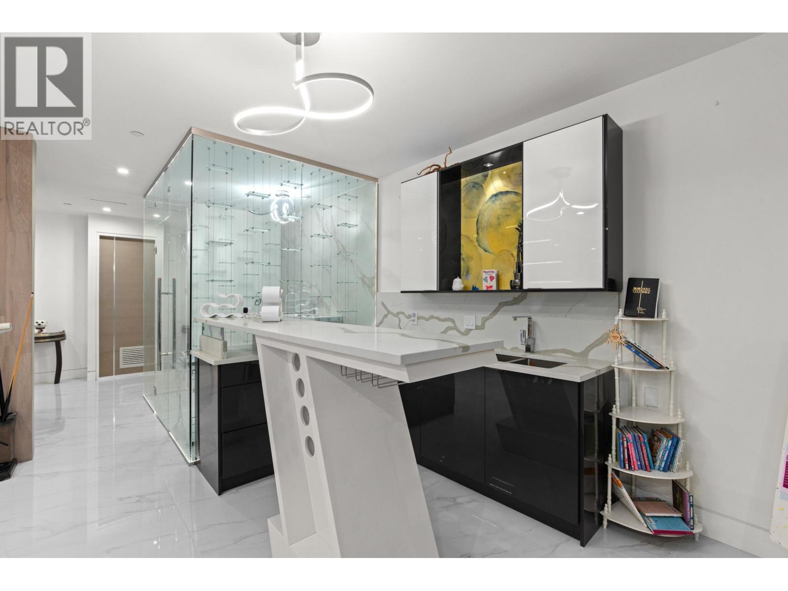 1035 GREENWOOD PLACE, West Vancouver