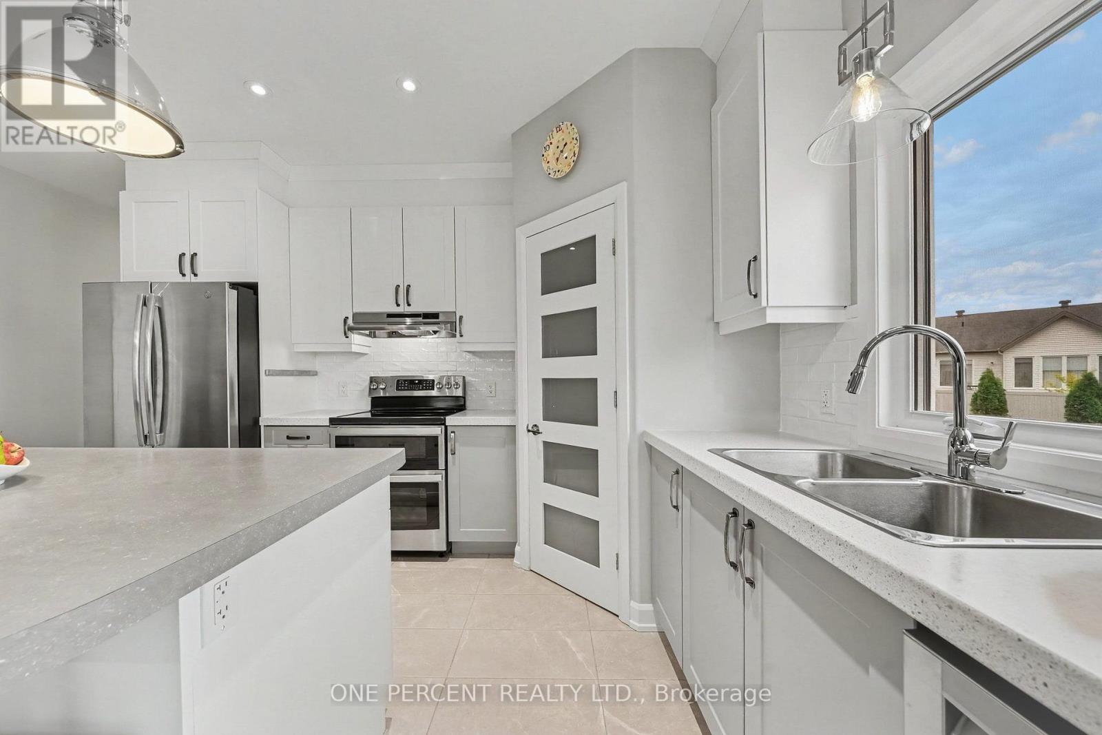 376 TWILIGHT AVENUE - 13