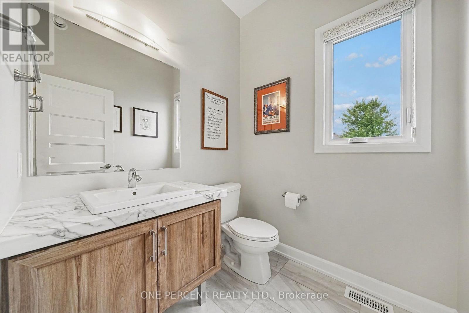 376 TWILIGHT AVENUE - 34