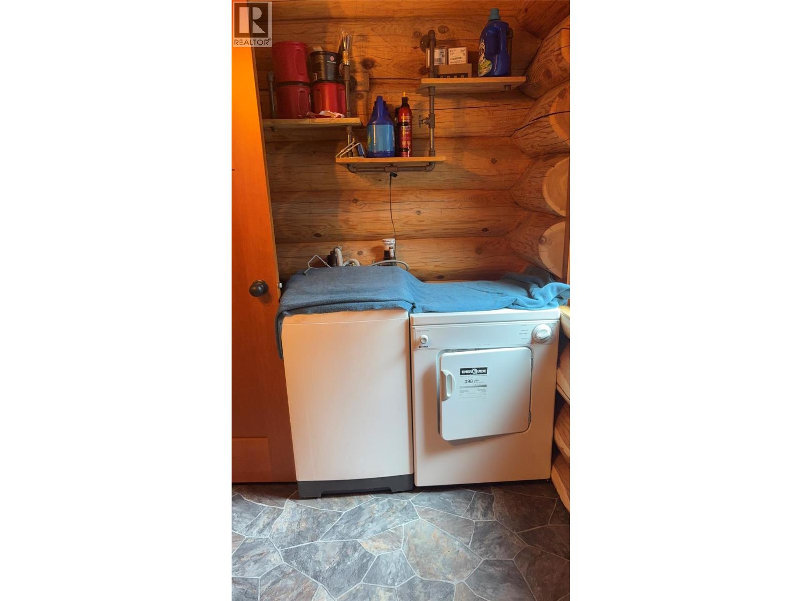 879 Lewis Road - 13