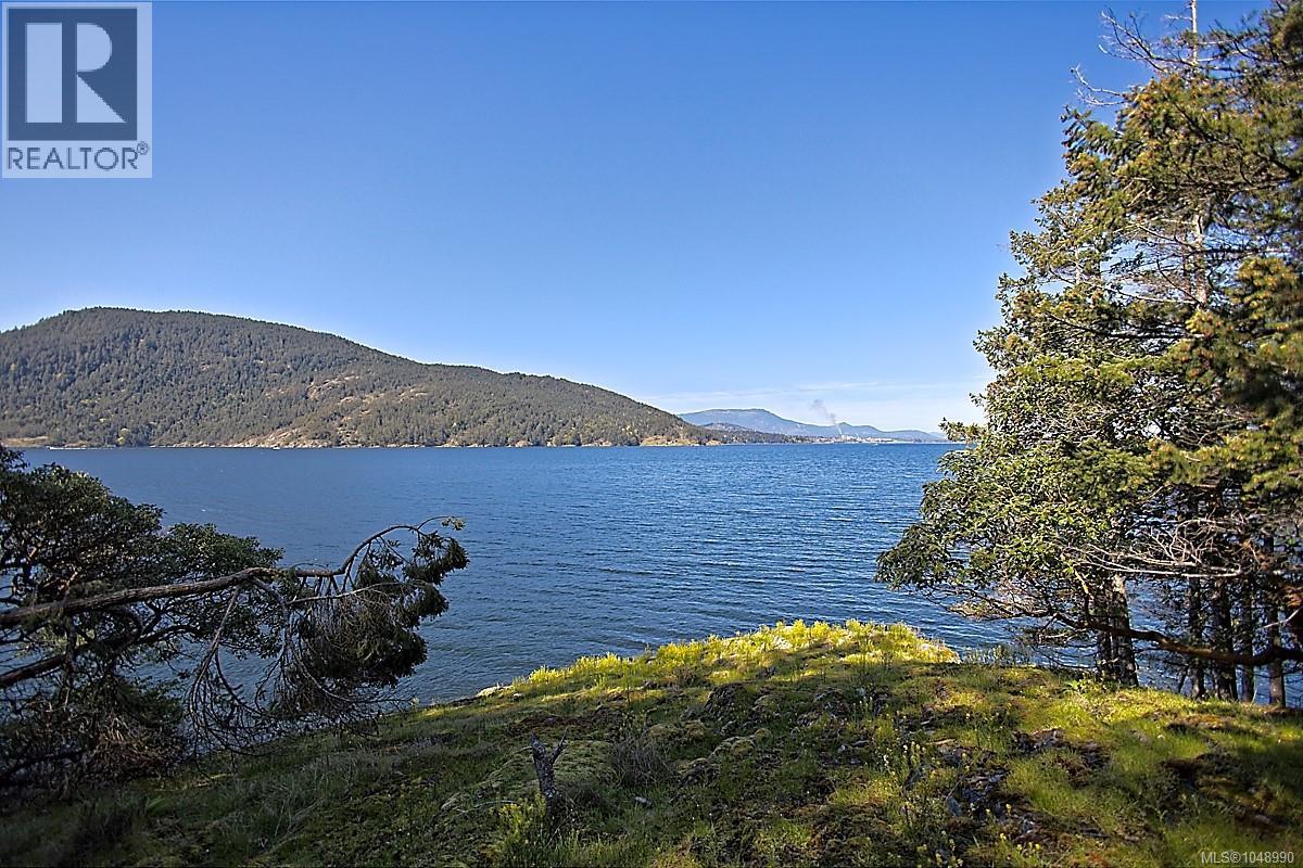  206 Narrows West Road, Salt Spring