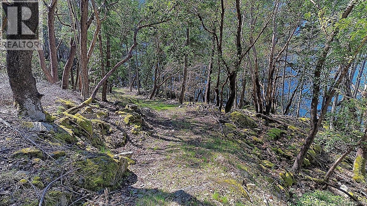  206 Narrows West Road, Salt Spring