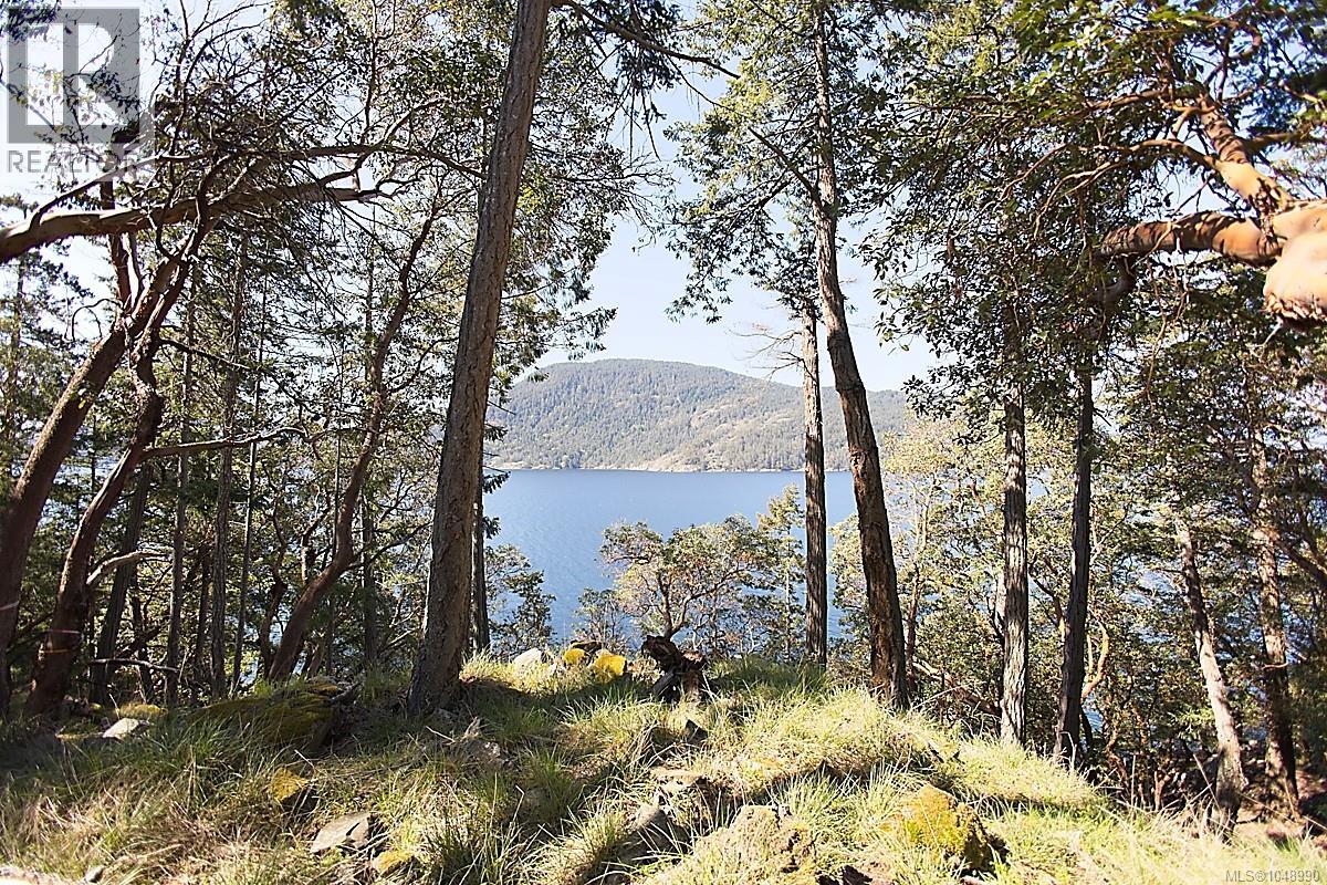  206 Narrows West Road, Salt Spring