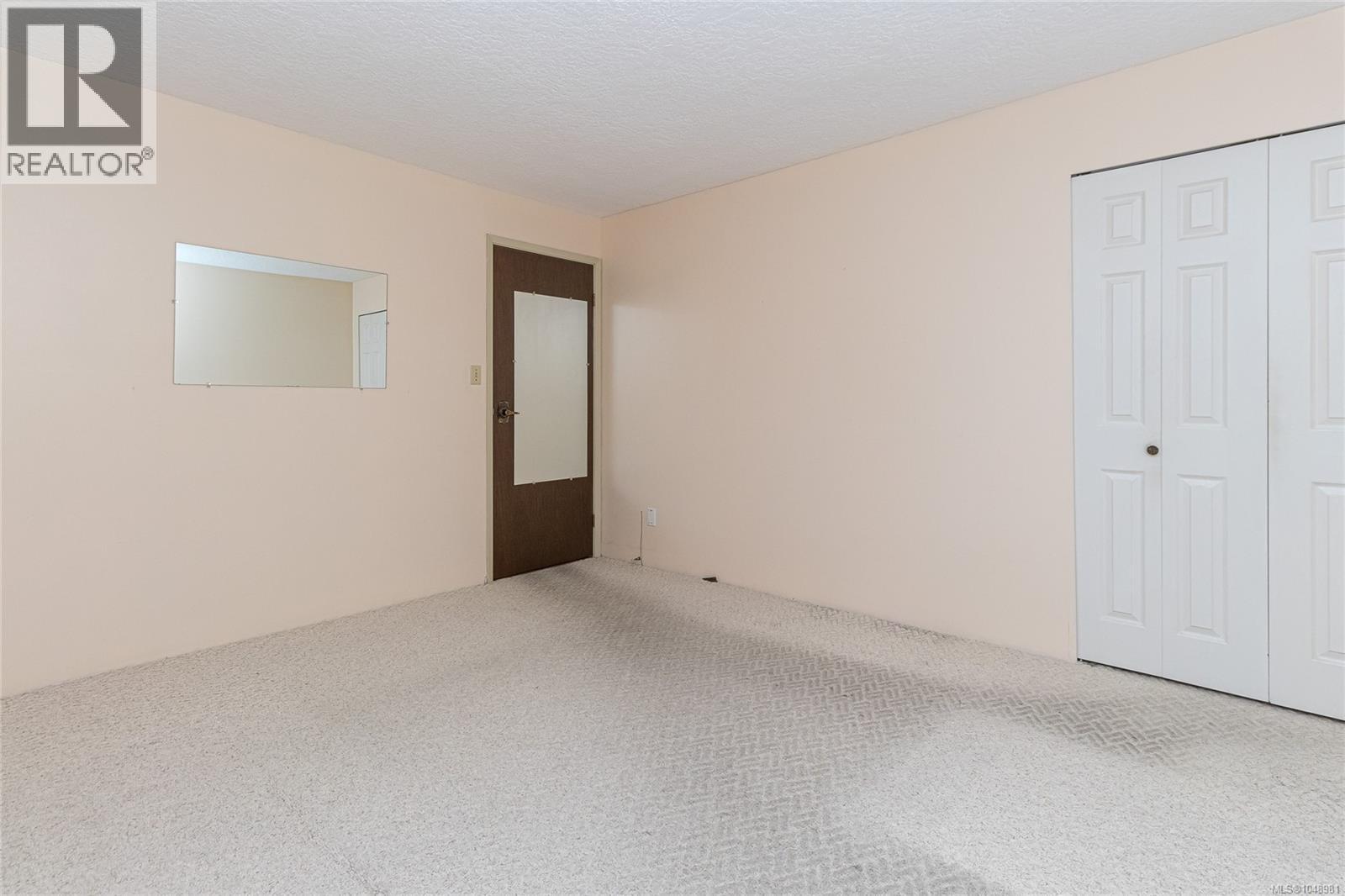 #501 2910 Cook St - 20
