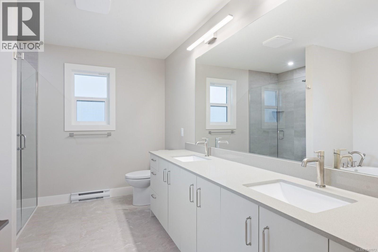  677 Madrona Place, Langford