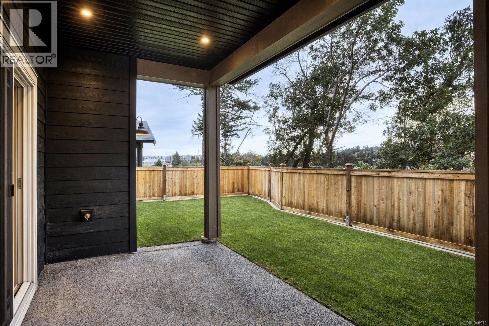  677 Madrona Place, Langford