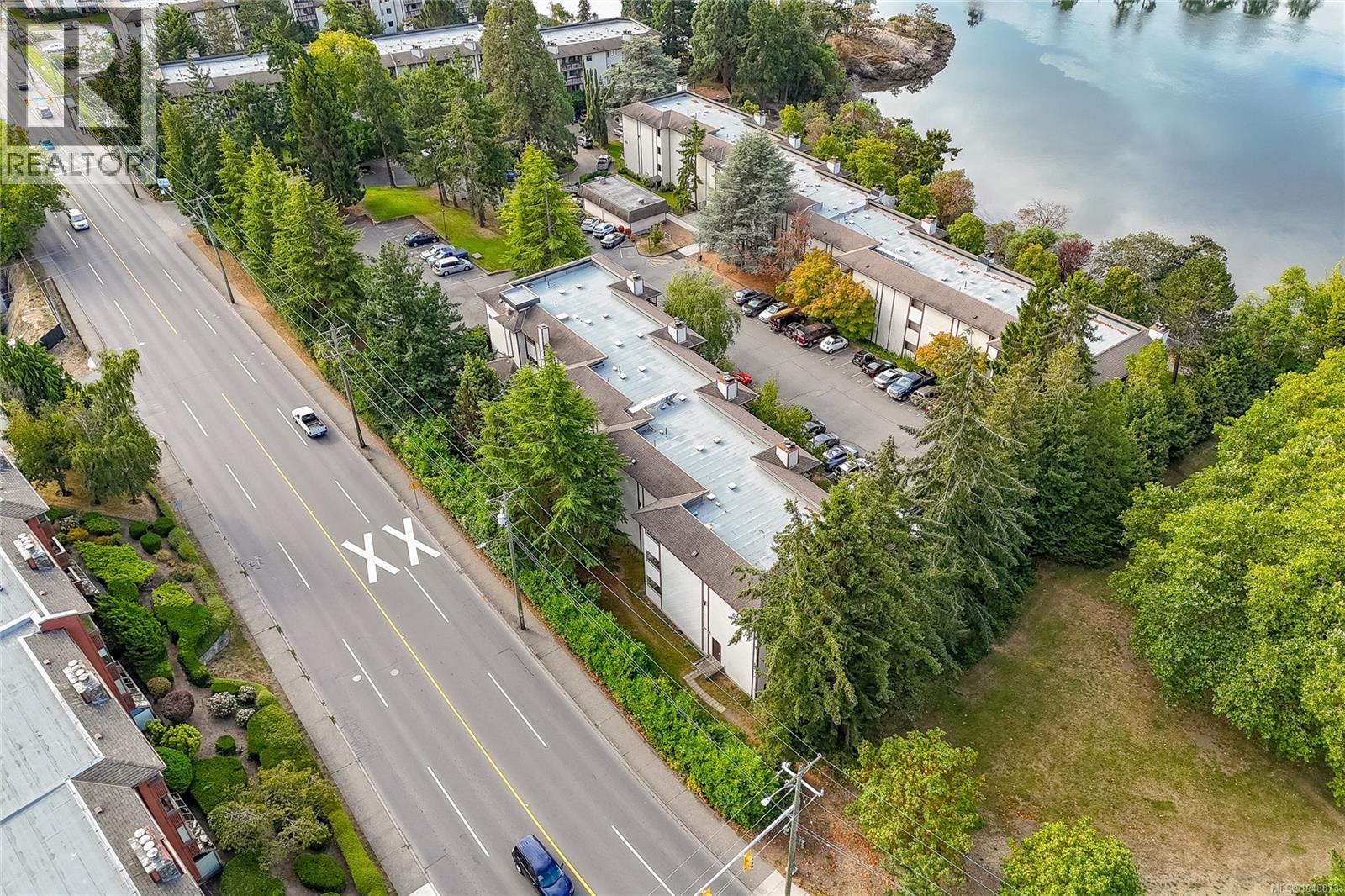 #204 81 Gorge Rd W - 22