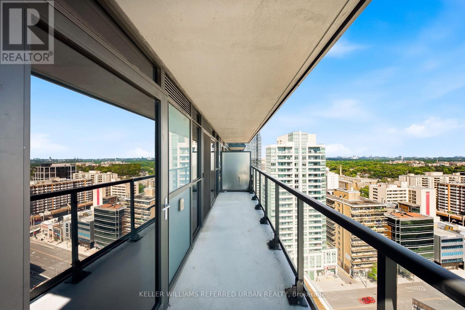 #2010 125 REDPATH AVENUE - 15