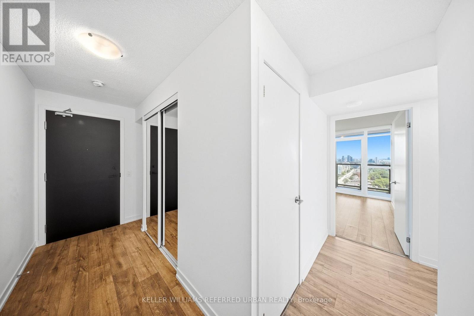#2010 125 REDPATH AVENUE - Image 25