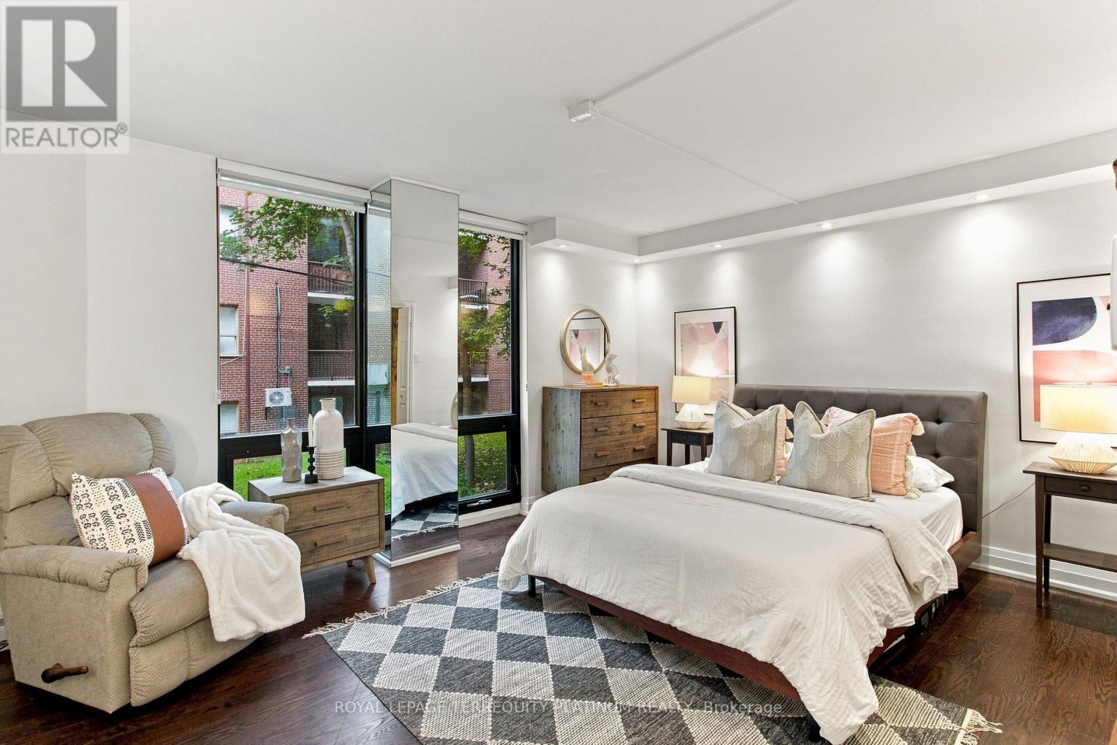 #203 70 MONTCLAIR AVENUE - Image 26