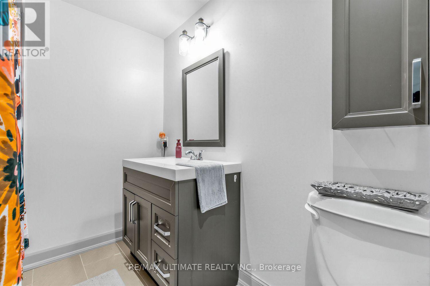 185 CASTLEFIELD AVENUE - Image 41