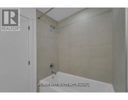 661 Winona Drive, Toronto, ON M6C3V6 Photo 11