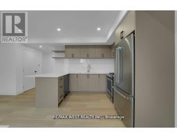 661 Winona Drive, Toronto, ON M6C3V6 Photo 22