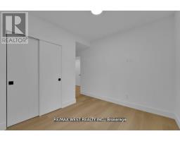 661 Winona Drive, Toronto, ON M6C3V6 Photo 28
