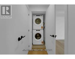 661 Winona Drive, Toronto, ON M6C3V6 Photo 35