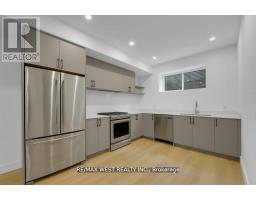 661 Winona Drive, Toronto, ON M6C3V6 Photo 40
