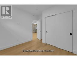661 Winona Drive, Toronto, ON M6C3V6 Photo 46